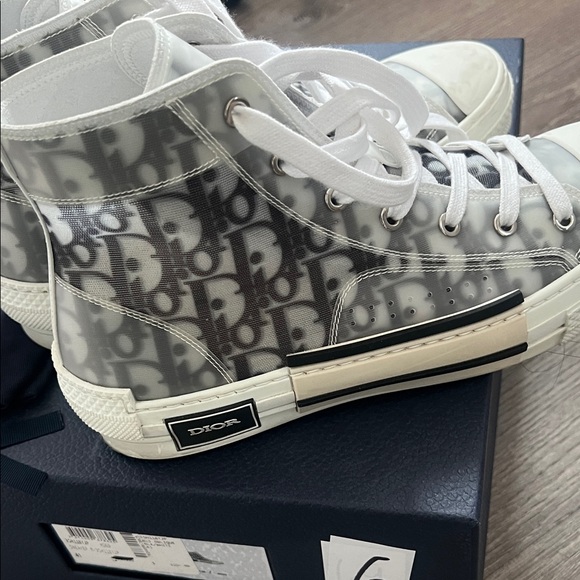 Dior High-Top Sneakers in Grey and White Oblique Canvas - Picture 6 of 14